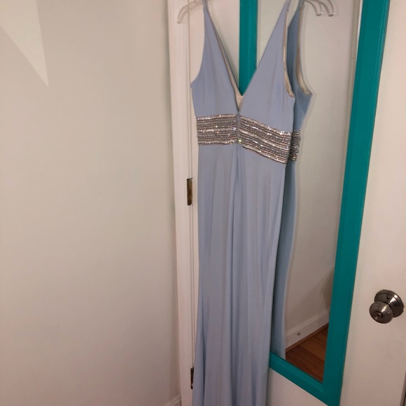 GORGEOUS prom dress - Picture 2 of 3